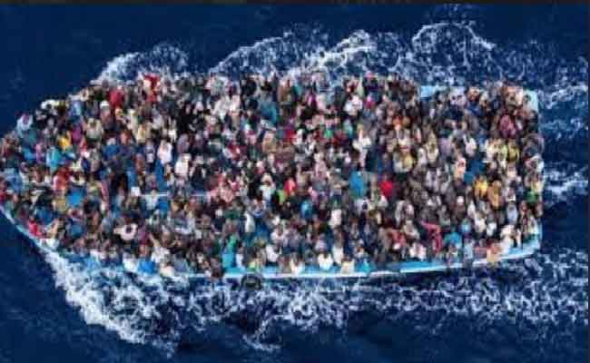 بداية الانهيار هروب جماعي من الجزائر إلى أوروبا