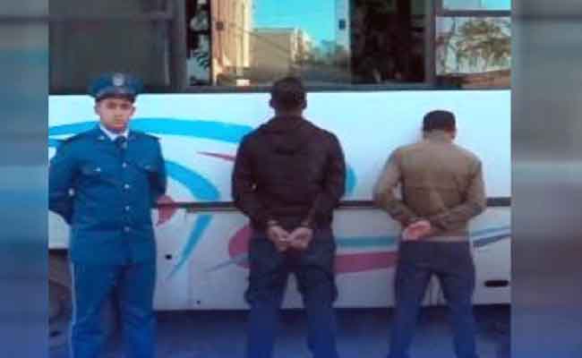 التهور على الطريق يتسبب في توقيف سائقي حافلتين بالعاصمة