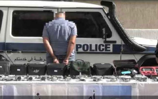 توقيف ثلاثيني متلبس بـ17 طائرة 