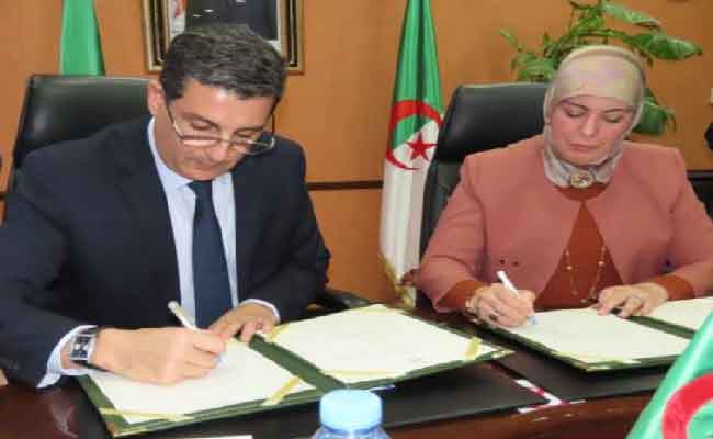 توقيع مسعودان مع بن مولود إتفاقية تعاون لرقمنة قطاع الصحة