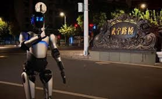 روبوت يسجل رقماً قياسياً بالسير 106 كيلومترات...