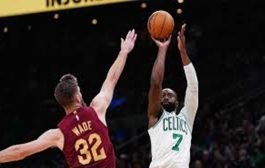 NBA...سيلتيكس يضع حدا لبداية سيكسرز الخالية من الهزيمة