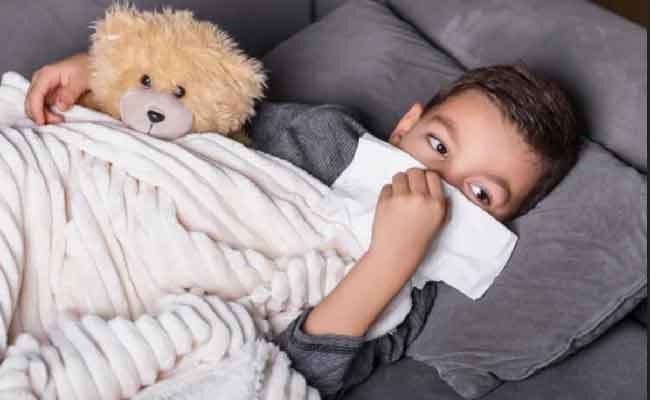 لحمايته من أمراض الشتاء: إليك 8 عادات لتعزيز مناعة طفلك...