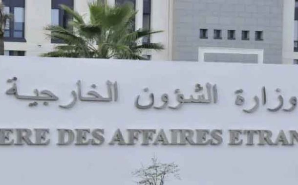 الجزائر تدعو الأطراف اليمنية المعنية إلى ضبط النفس والالتزام بخيار الحوار