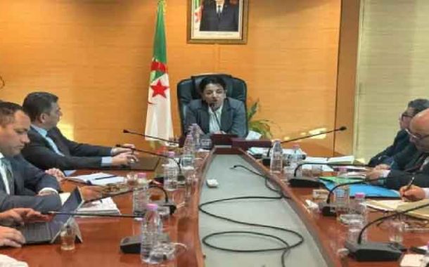 عبد اللطيف تترأس اجتماعا تنسيقيا مع جمعيات حماية المستهلك