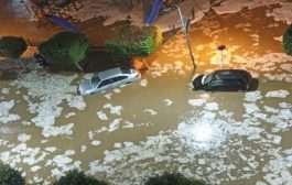 إنقاذ 7 أشخاص وإخراج سيارتين حاصرتهما المياه على إثر التقلبات الجوية