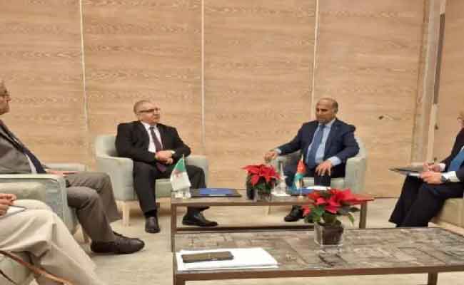 مقرمان سيحث مع نظيره الأردني آفاق تعزيز التعاون الثنائي