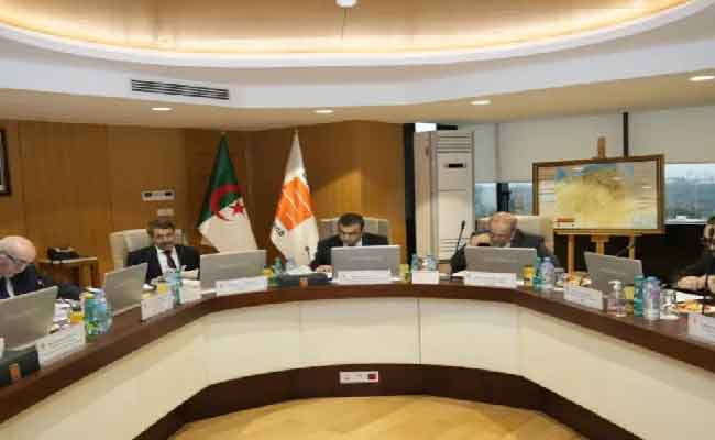 الجمعية العامة لسوناطراك تصادق على ميزانية 2026 ومخطط التنمية 2026–2030