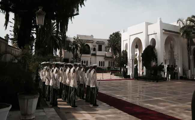 عجزة قصر المرادية يعيشون بسرق الاعضاء البشرية للمواطنين الفقراء