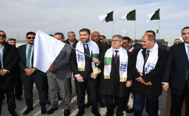 إعطاء انطلاقة إنجاز 1500 وحدة سكنية بصيغة البيع بالإيجار بغليزان