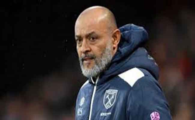 سانتو يطالب وست هام بالتعاقد مع نجم الهلال السعودي...