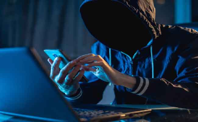 توقيف 197 شخصا بعد تفكيك 32 شبكة إجرامية تحترف النصب عبر الأنترنت