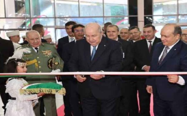 تدشين تبون جناح فلسطين بقصر المعارض الصنوبر البحري