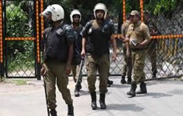 باكستان: اعتقال 12 