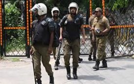 باكستان: اعتقال 12