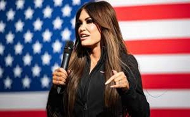 سفيرة بنكهة المشاهير...الأمريكية غيلفويل تخلط الأوراق في اليونان