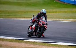 مارك ماركيز يعود لسباقات الدراجات النارية...