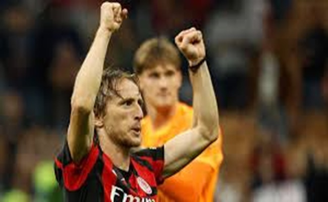 لم تظهر على الشاشات...تصرّف صادم من لاوتارو تجاه مودريتش