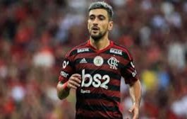 ناد سعودي يستهدف ضم نجم فلامنغو البرازيلي...