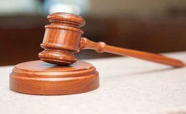 الحكم على المتورطين في بيع المخدرات والمؤثرات العقلية أمام الثانويات بالعاصمة