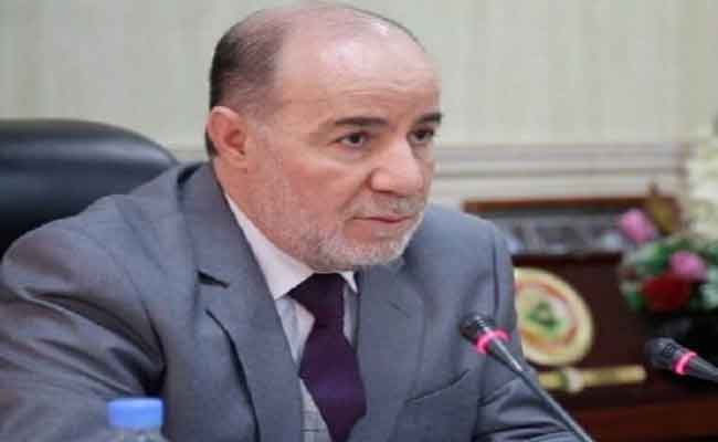 إشراف بلمهدي انطلاق الندوة الوطنية لإطارات القطاع