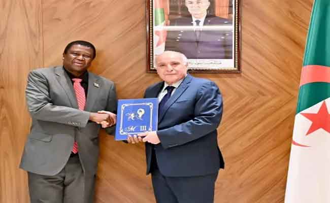 استقبال عطاف سفير مملكة إسواتيني الجديد