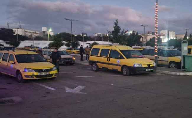 نقابة سيارات الأجرة تعلن عن استئناف نشاط النقل بمختلف أنماطه