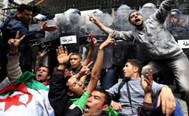 هل ستكون 2026 سنة الإنهيار الاقتصادي والحرب الاهلية بالجزائر