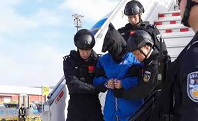 تصفية بنك برينس…فضيحة احتيال إلكتروني تهز كمبوديا