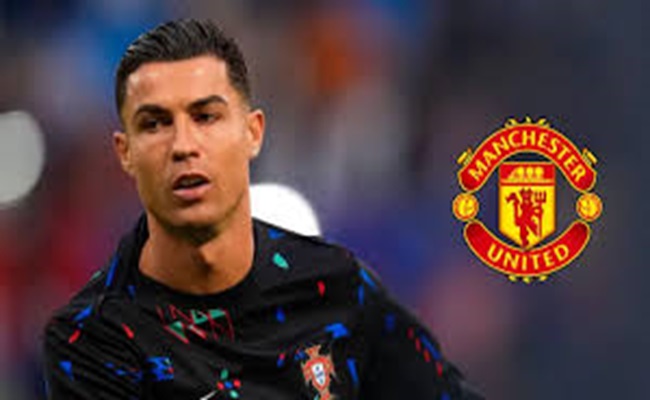 مانشستر يونايتد يستعين بكريستيانو رونالدو لحل أزمته المالية…