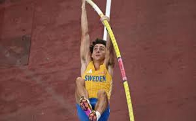 موندو يريد البقاء في القمة…