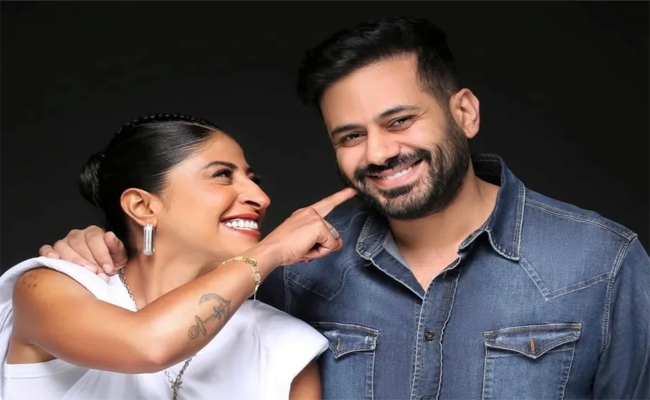 عبدالله بو شهري يفاجئ شجون بيوم ميلادها…وهذا ما قاله لها