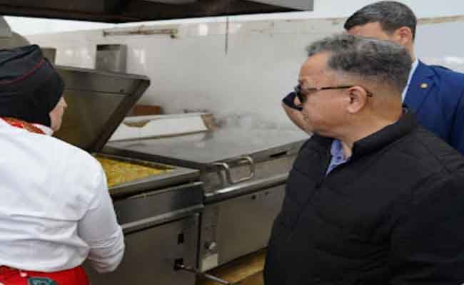 بداري يتفقد إقامة أولاد فايت لمراقبة تحضير وجبة الفطور