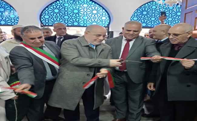 بلمهدي يدشن عديد المرافق بالعاصمة