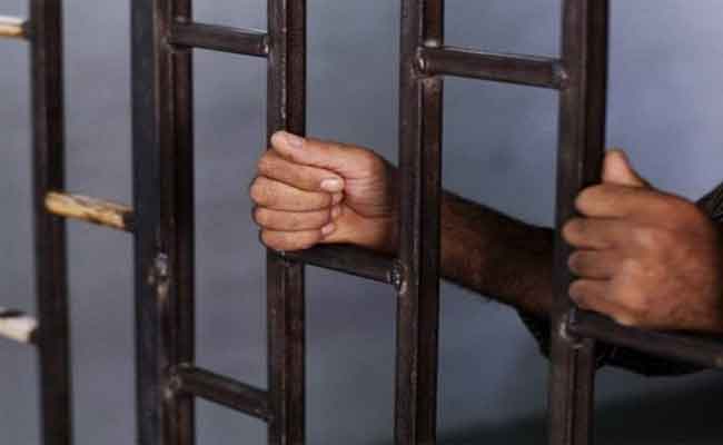 إدانة خمسيني بـ15 سنة سجنا قتل طليقته بطعنات سكين