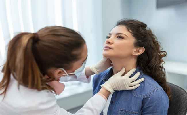 علامات الإصابة بالغدة الدرقية لا يجوز تجاهلها وفق اختصاصية تغذية