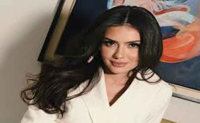 هكذا مازحت جيهان الشماشرجي فتحي عبد الوهاب في كواليس مسلسل بطل العالم!