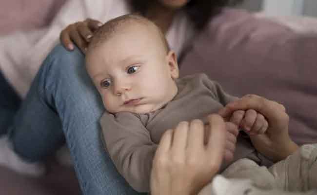 كيف تختلف العناية بالأطفال حديثي الولادة اليوم عن السابق؟