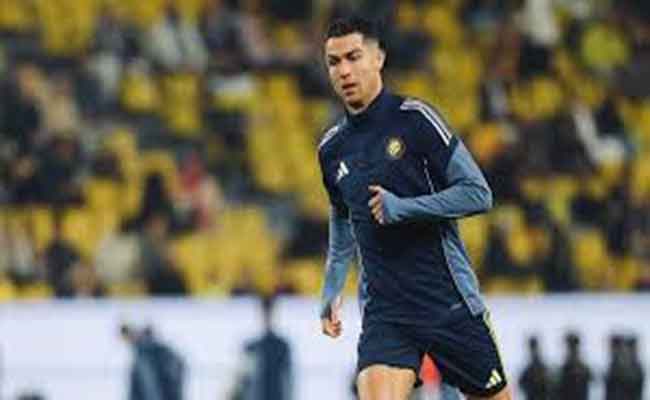 حملة تكتسح الإنترنت…جماهير ريفر بليت تطالب بالتعاقد مع رونالدو