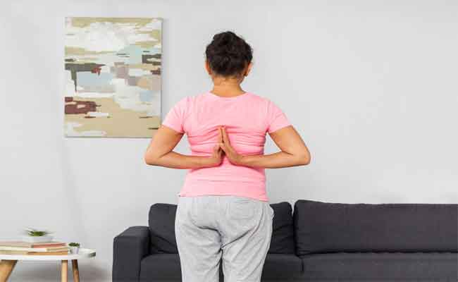 كيف أقوّي عمودي الفقري؟ إليك طرق بسيطة تساعدك على ذلك