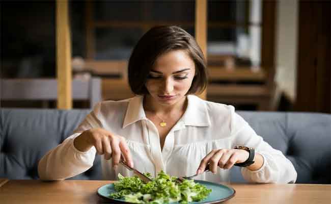 ماذا يحدث لجسمكِ عندما تغيّرين طريقة أكلكِ فقط؟