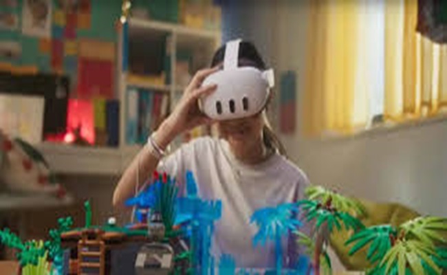 بتصميم أخف ومعالجة خارجية…”ميتا” تعيد ابتكار سماعات الواقع الافتراضي