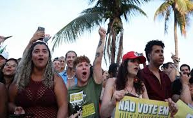 الرئيس السابق البرازيلي جايير لن يعفا عنه