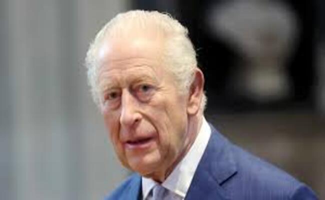 أول تعليق من الملك تشارلز على توقيف شقيقه أندرو بسبب “إبستين”