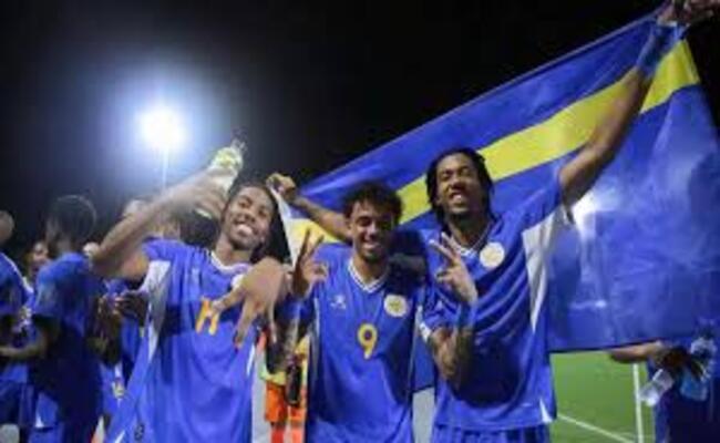 أسباب عائلية تدفع مدرب “مفاجأة كأس العالم 2026” للاستقالة