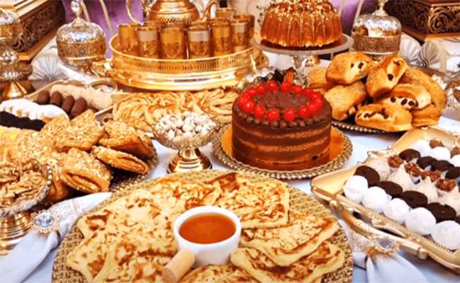 كيف تتجنّبين الإفراط في تناول الحلويات والمعجنات خلال عيد الفطر؟ اختصاصية تغذية تجيبكِ