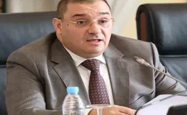 عرض مشروع قانون تعديل الدستور