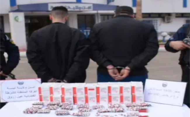 الإطاحة بشخصين متلبسين بأزيد من 5400 قرص مهلوس بتبسة
