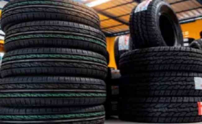 نقابة سيارات الأجرة تعلن عن انطلاق عملية التموين بالعجلات المطاطية