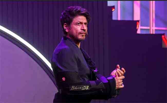 شاهدوا…هكذا احتفل نجوم بوليوود بعيد الفطر المبارك